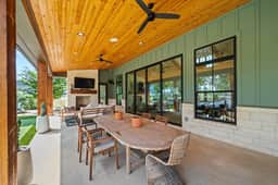 Hill Country Retreat: Walk to Guadalupe River & - Image 4